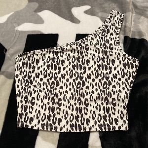 Leopard crop top